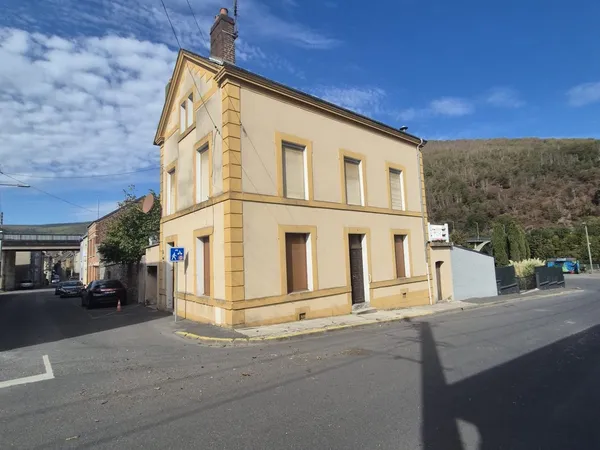 Maison Familiale a Revin