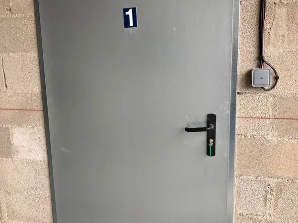 Box garde-meuble