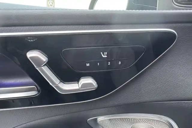 Mercedes Classe C 300 e 9g-tronic e-hybrid eq — photo 75