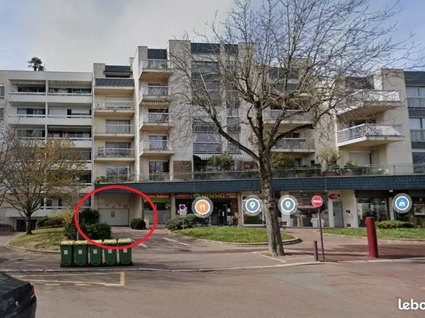 A VENDRE - Box garage auto fermé dans résidence sécurisée - Centre ville de Sceaux (92)