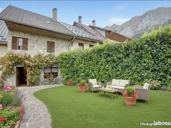 Maison de village 4 pièces 128 m²