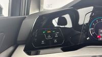 Volkswagen Golf 1.5 eTSI OPF 130ch Life Plus DSG7 — photo 11
