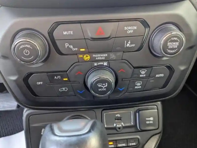 Jeep Renegade 1.3 gse t4 190ch 4xe brooklyn edition at6 my21 — photo 15