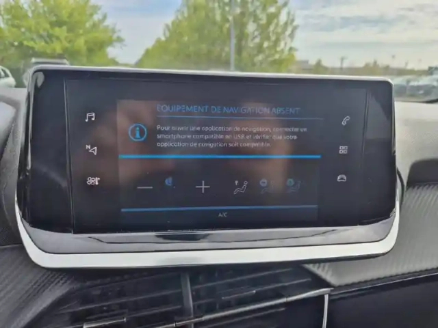 Peugeot 208 puretech 75 s&amp;s bvm5 — photo 24
