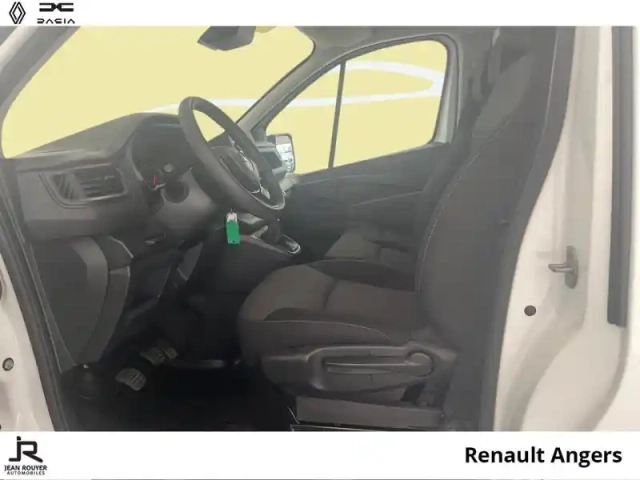 Renault Trafic fg l1h1 3t 2.0 blue dci 130ch confort e6e — photo 18