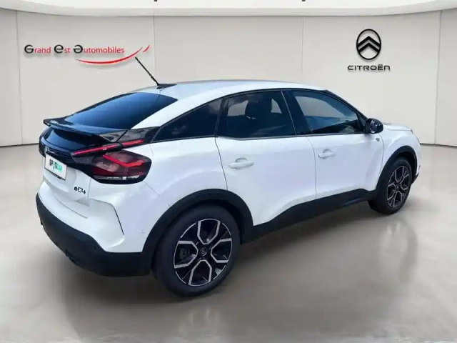 Citroën C4 moteur électrique 136ch (100 kw) shine automatique — photo 6