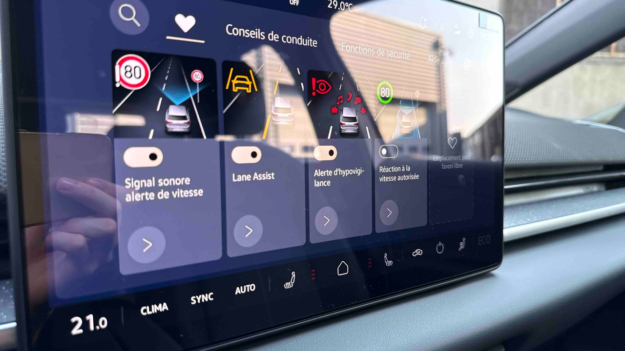 Volkswagen ID.3 Neo 50 kWh — photo 49