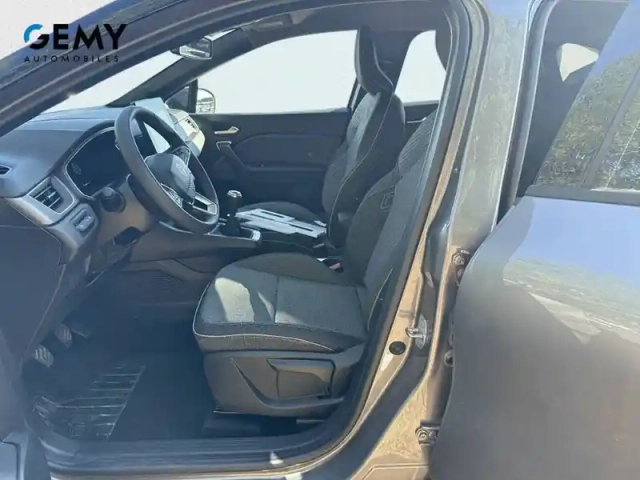 Renault Captur tce 115 ch — photo 9