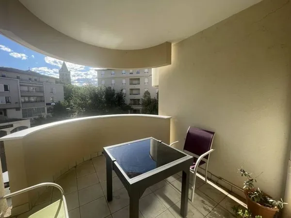 Appartement 4 pièces 90 m²