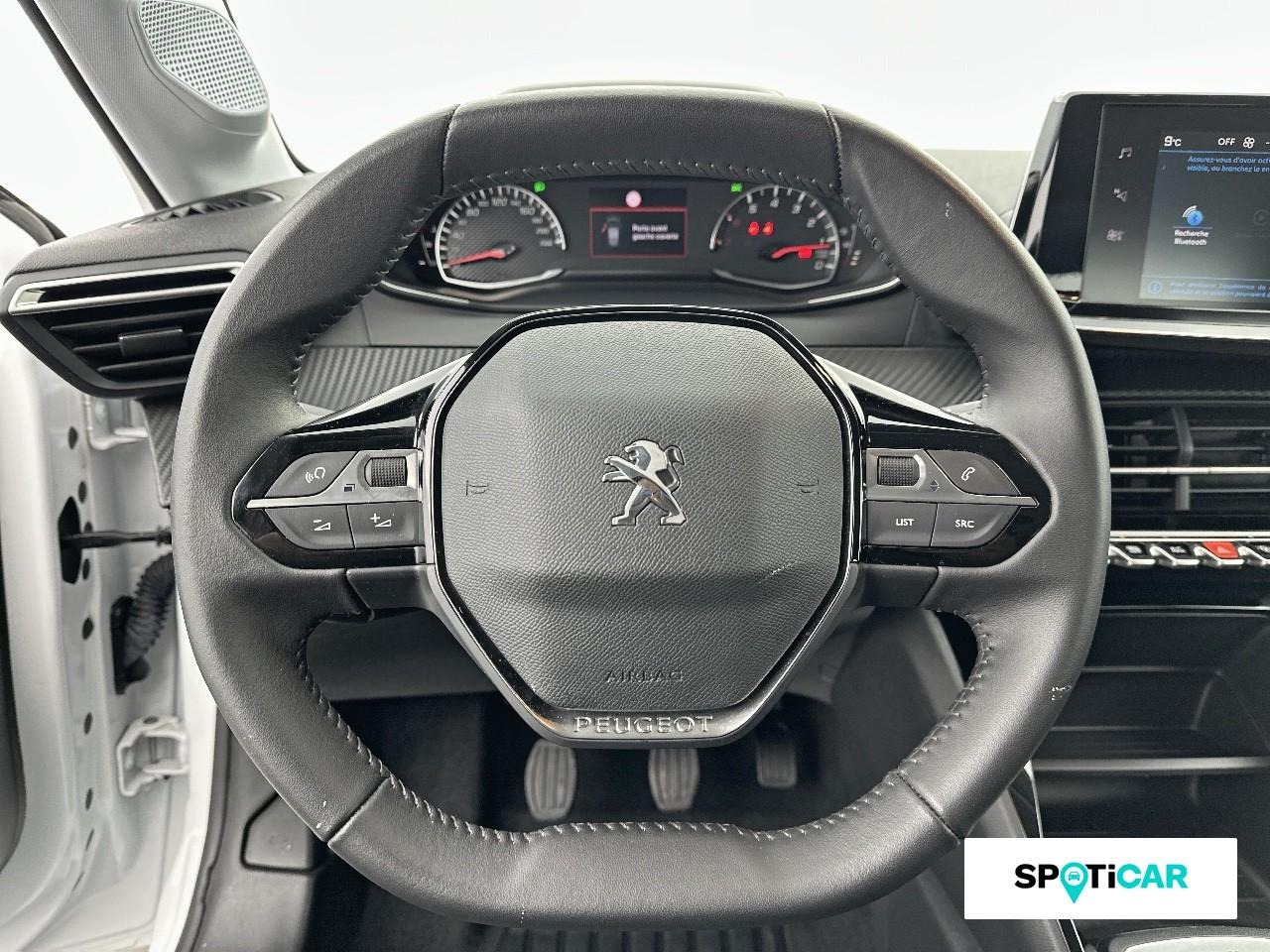 Peugeot 208 1.2 puretech 75ch s&s active pack — photo 12