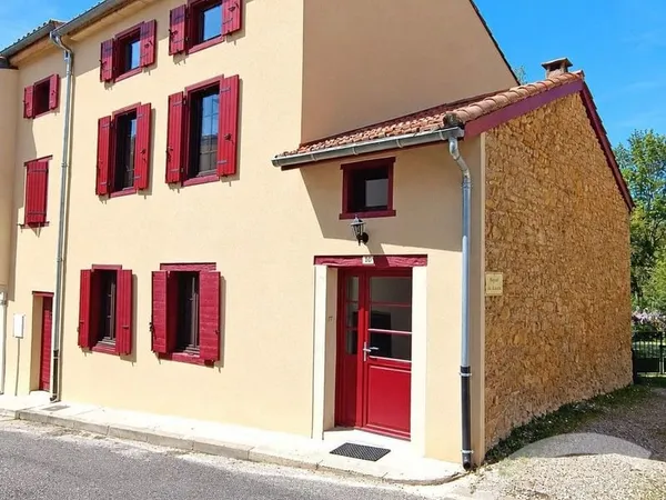 Maison 4 pièces 140 m²