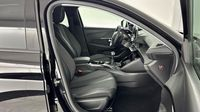 Peugeot 208 1.2 PureTech 100ch S&S Allure Pack 118g — photo 15