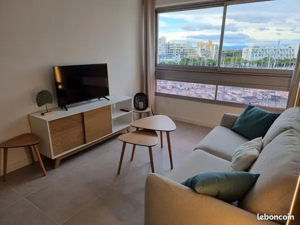 Location meublé 32m2 entre plage et port