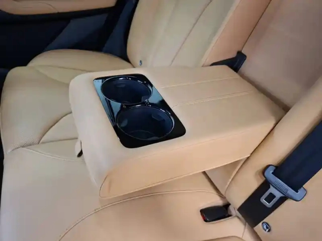 Mg Ehs 1.5t phev 272 ch — photo 21