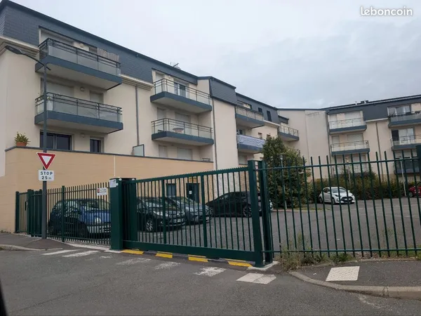 Studio 26m2 espace Saint Léger