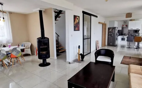 Maison 7 pièces 133 m²