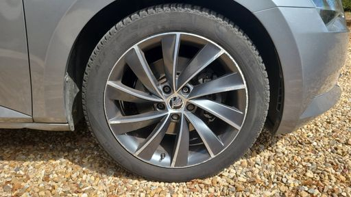 Skoda Superb 1.8 TSI 180 DSG7 - Laurin & Klement – 2016 – 149981 km – Essence – Boîte Automatique — photo 21