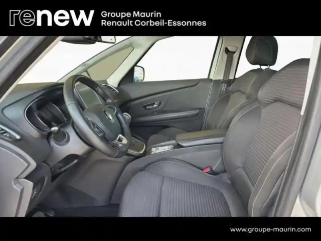 Renault Scenic grand  1.3 tce 140ch evolution edc 7 places — photo 11