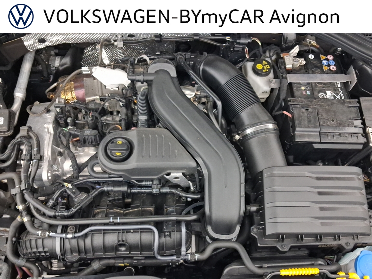 Volkswagen Golf 1.5 eTSI EVO2 116 DSG7 — photo 16