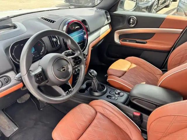 Mini Countryman cooper se  125ch + 95ch yours all4 bva6 — photo 26