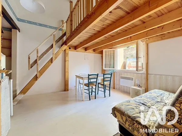 Studio 1 pièce 17 m²