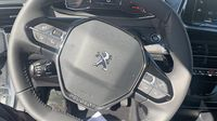 Peugeot 2008 1.2 PureTech 130ch S&S Allure — photo 16