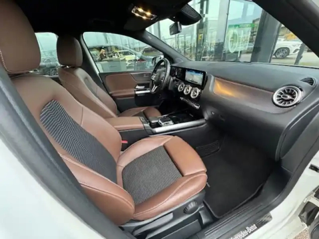 Mercedes Classe B 200 d progressive line edition — photo 12