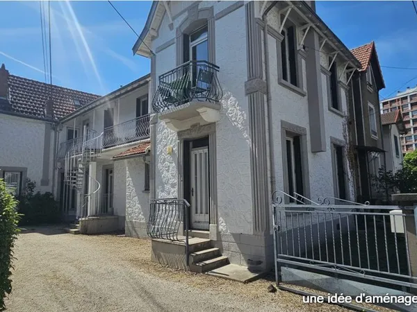 Immeuble 200 m²