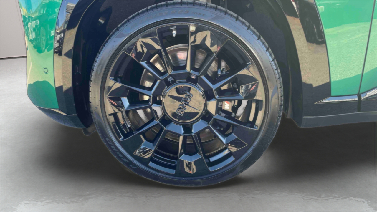 BMW XM 50e 476 ch BVA8 — photo 16