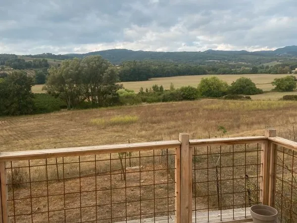 Maison calme nature proximité Carcassonne , Idéal pour cadre , jeune couple , personne seule