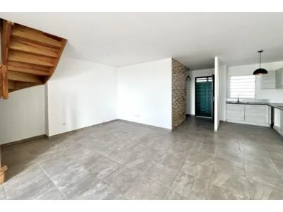 T5 Duplex - Etang Z'Abricots 97200 FORT-DE-FRANCE