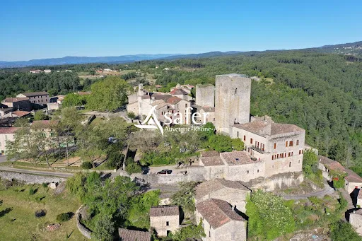 Maison 2 pièces 800 m²