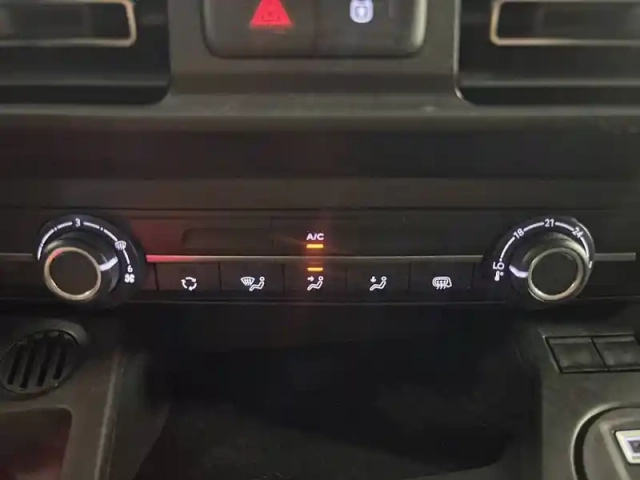 Fiat Doblo fourgon taille m 650 kg bluehdi 100 s&amp;s bvm6 — photo 30