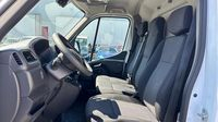 Renault Master F3300 L2H2 2.3 dCi 135ch Grand Confort E6 — photo 16