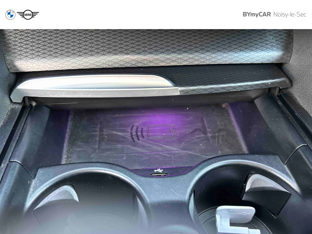 BMW Touring 520d TwinPower Turbo xDrive 190 ch BVA8 — photo 19