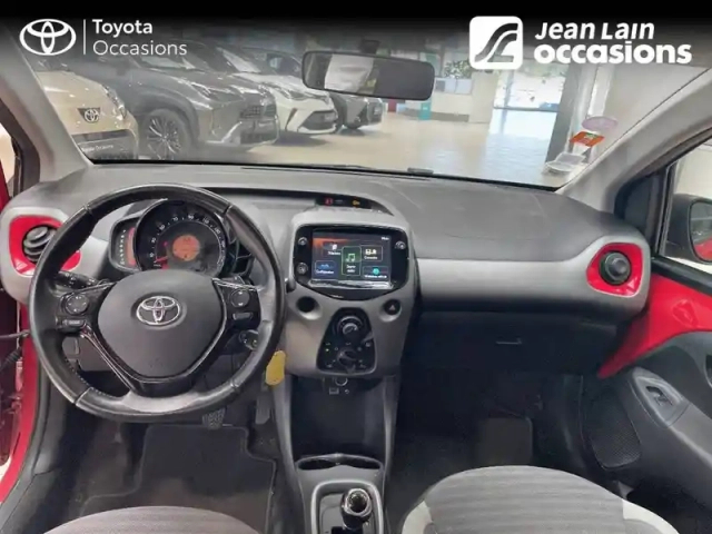 Toyota Aygo 1.0 vvt-i x-shift — photo 18