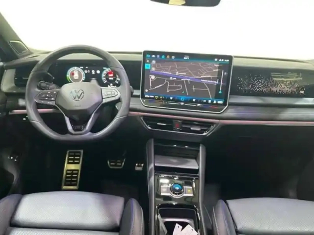 Volkswagen Tayron 1.5 ehybrid 272ch dsg6 5pl r-line exclusive — photo 8