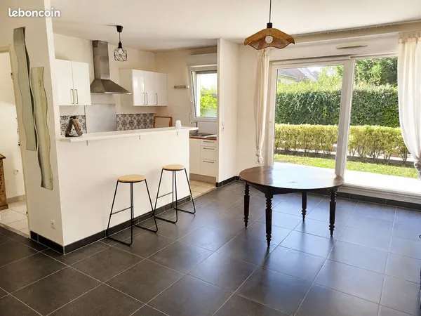 MARCQ-EN-BAROEUL PELLEVOISIN - T3 env. 70 m² - Terrasse - Cave - Garage