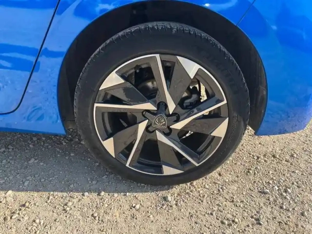 Peugeot 308 bluehdi 130ch s&amp;s eat8 — photo 50