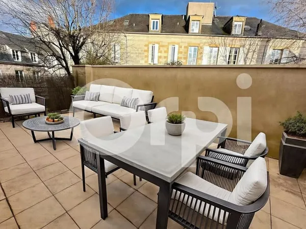 Appartement 3 pièces 127 m²