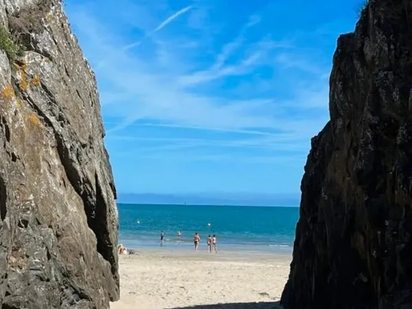 Studio avec terrasse à 50m de la plage de la Banche
