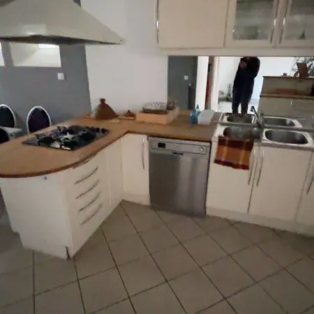 Chambre à louer pour femme à Bourgoin-Jallieu
