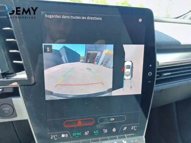 Renault Megane e-tech ev60 220 ch super charge — photo 33