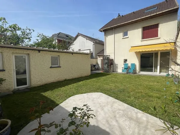 Maison 5 pièces 118 m²