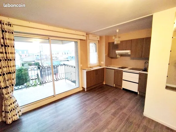 Appt F3 de 49 M2 centre Cabourg