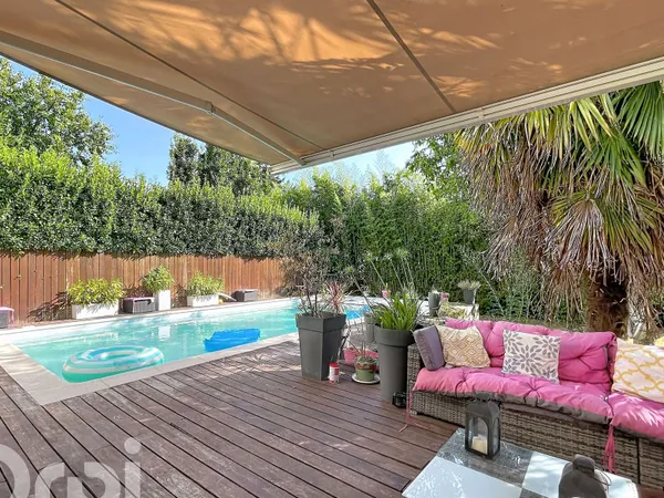 Maison 7 pièces 180 m²