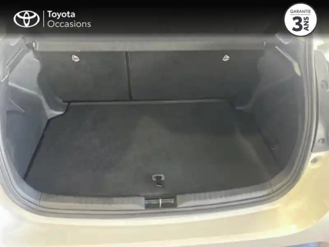 Toyota Yaris 120 vvt-i dynamic business 5p mc24 — photo 10