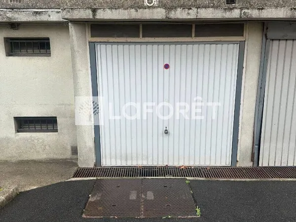 Parking 10 m²