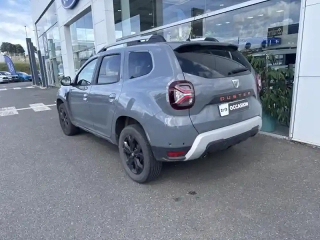 Dacia Duster 1.5 blue dci 115ch prestige 4x2 — photo 3
