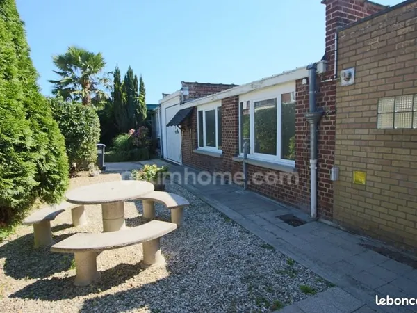 Immeuble 375 m²